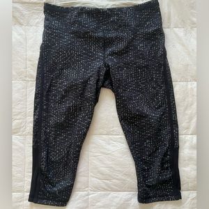 Lululemon cropped (hits below knee) leggings, size 10